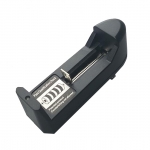 แท่นชาร์จถ่านแดง